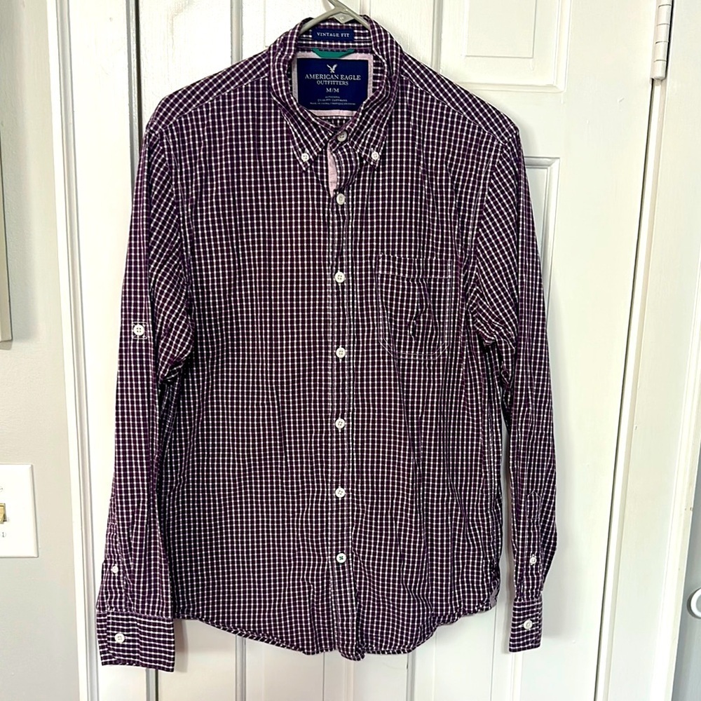 American eagle outfitters long sleeve button men’s shirt size medium